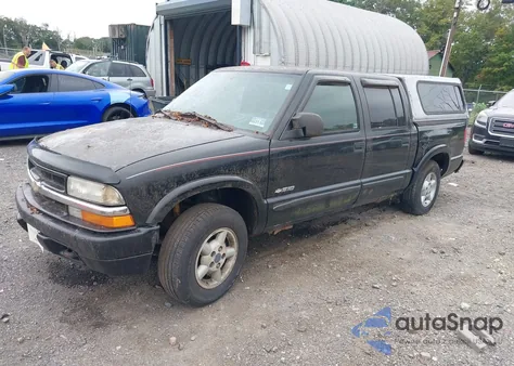 2004 Chevrolet S-10 Ls из США, поврежденный, VIN 1GCDT13X04K133004